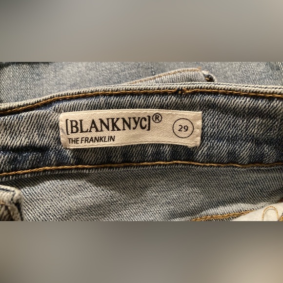 Blank NYC The Franklin Wide Leg Jeans. Size 8/29. - Picture 3 of 13